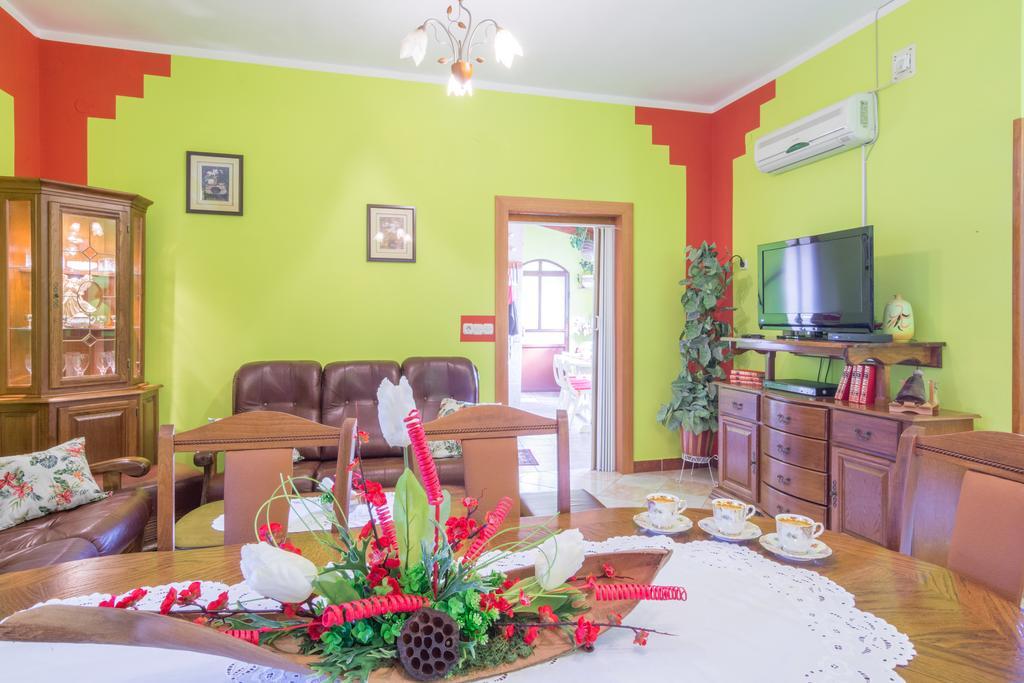Apartment Danica Maslenica Dış mekan fotoğraf